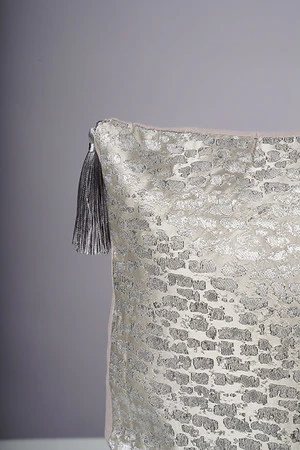 19" x 19" CAMILA CUSHION - Image 2
