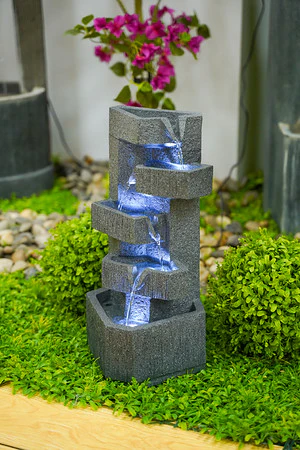20" Water Fountain w/Led
