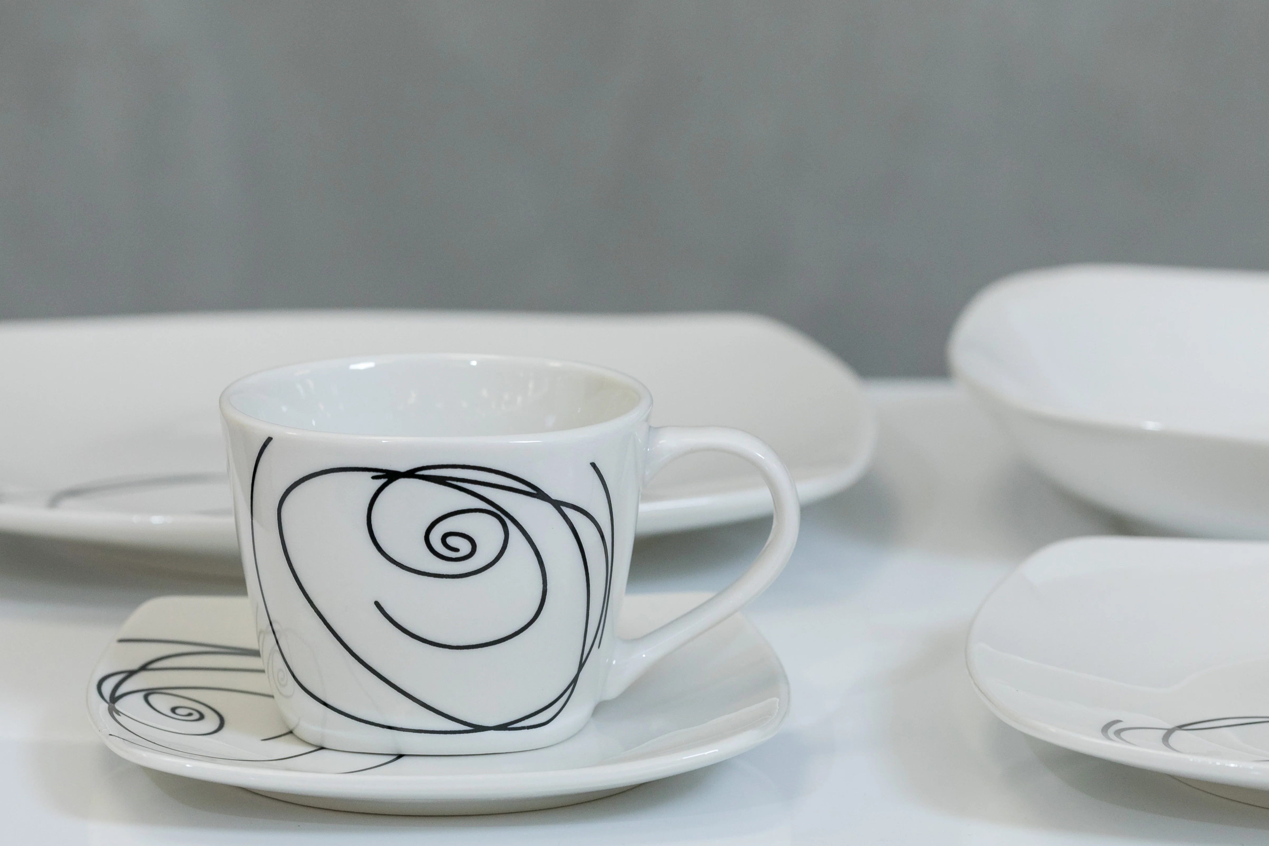 20pcs Moderne Dinner Set - Circlet - Image 4