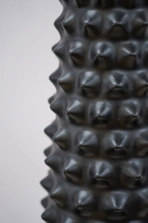 30" BLACK MATTE VASE - Image 3