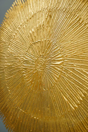 32" X 32" GOLD CIRCLE GOLD FOIL/GOLD FRAME - Image 2