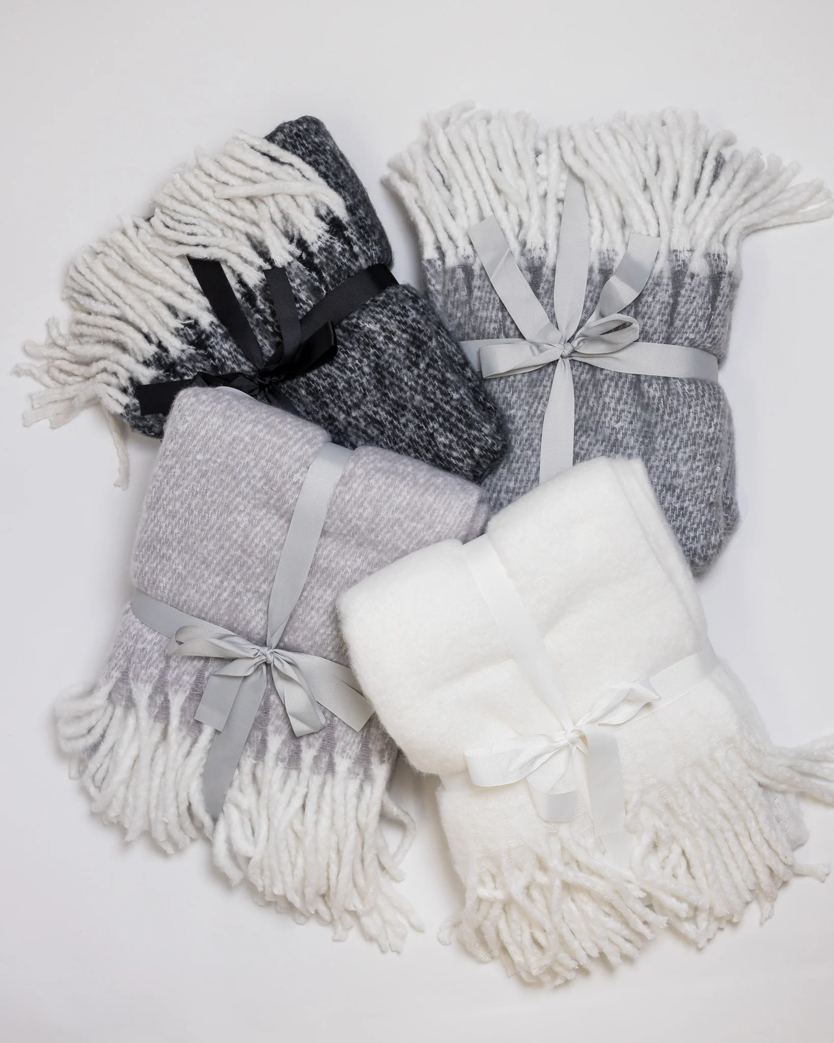 50"x 60" Fluffy Throw Blanket Gray/White - Image 3