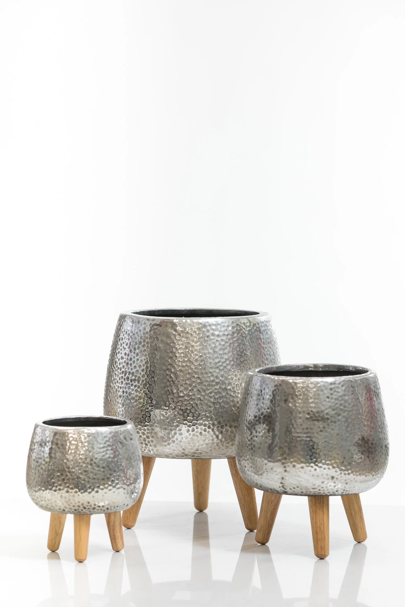 8" Silver Vase with wood stand - Image 3