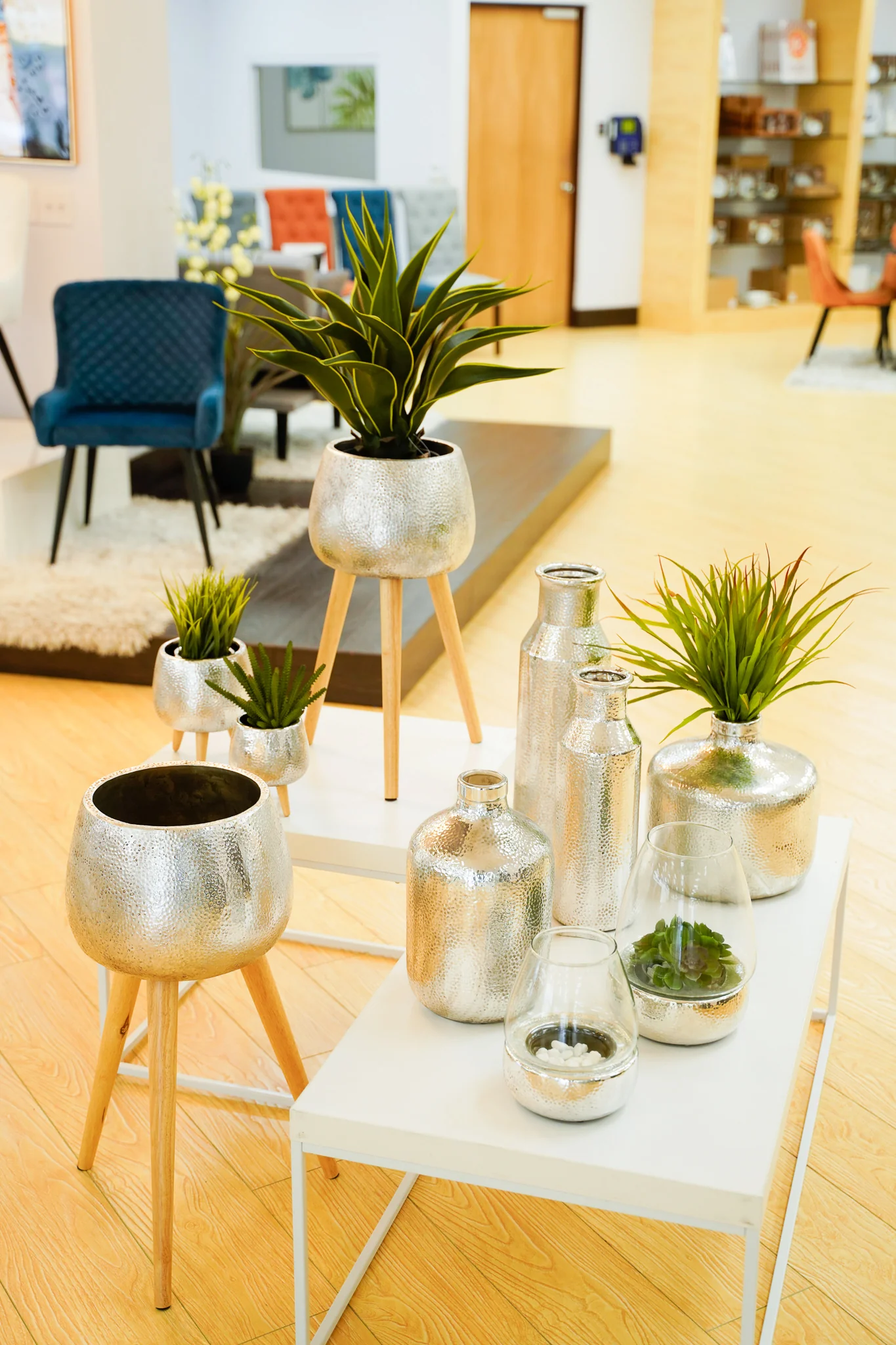 16" Vase Metalle Collection - Image 3