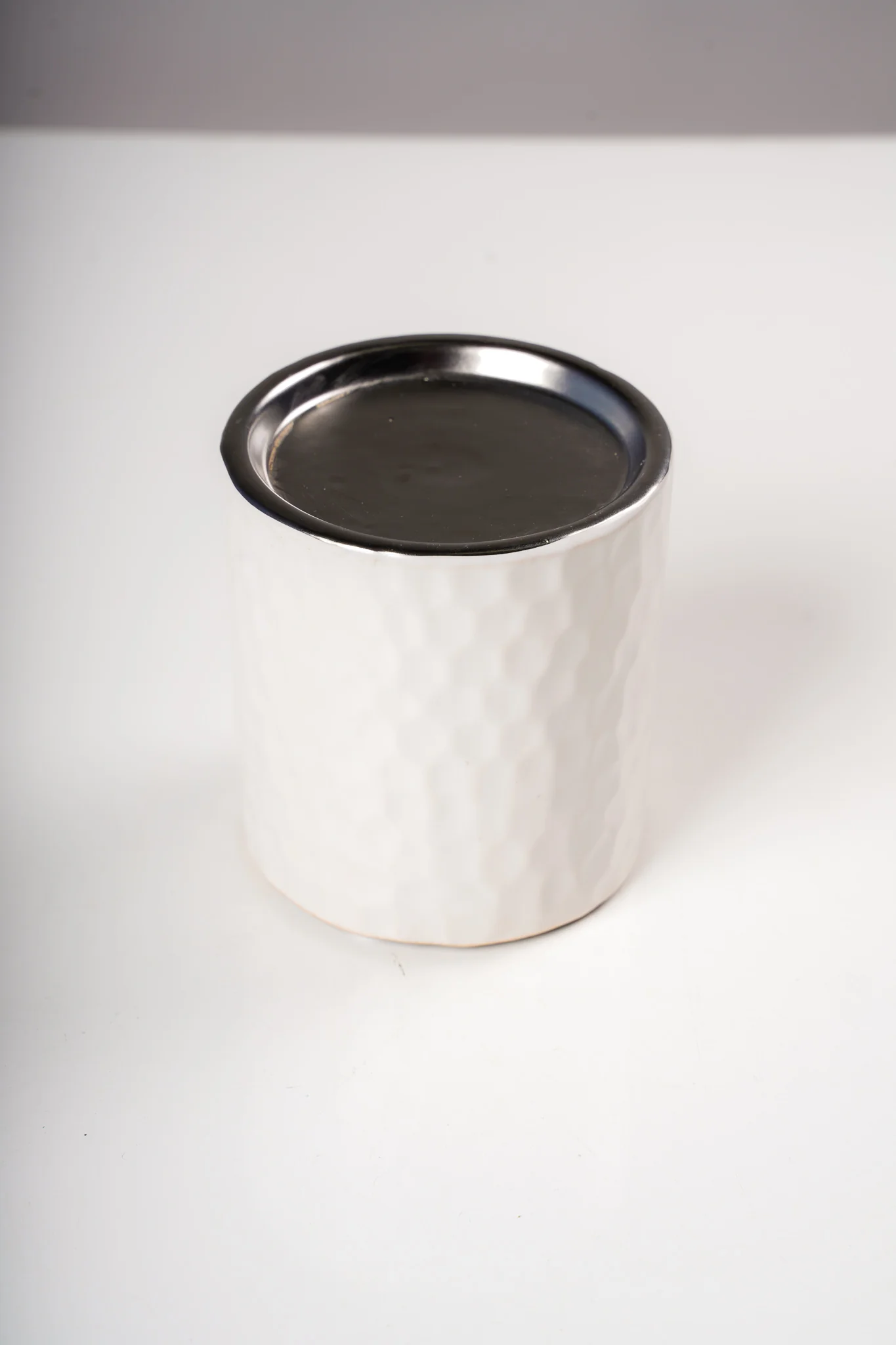 4" Candleholder  White/Silver - Sylvana Collection - Image 3